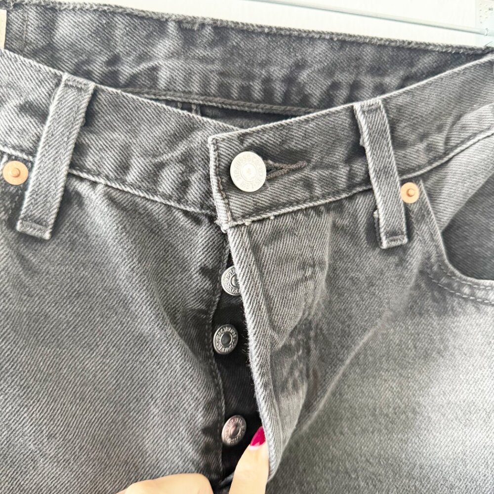 Levi's 501 '90s Jeans in Stitch School Black Size 25 - Picture 5 of 9